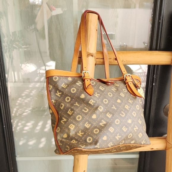 VTG Dooney & Bourke Crossword Tote‎ Vachetta - Picture 7 of 15